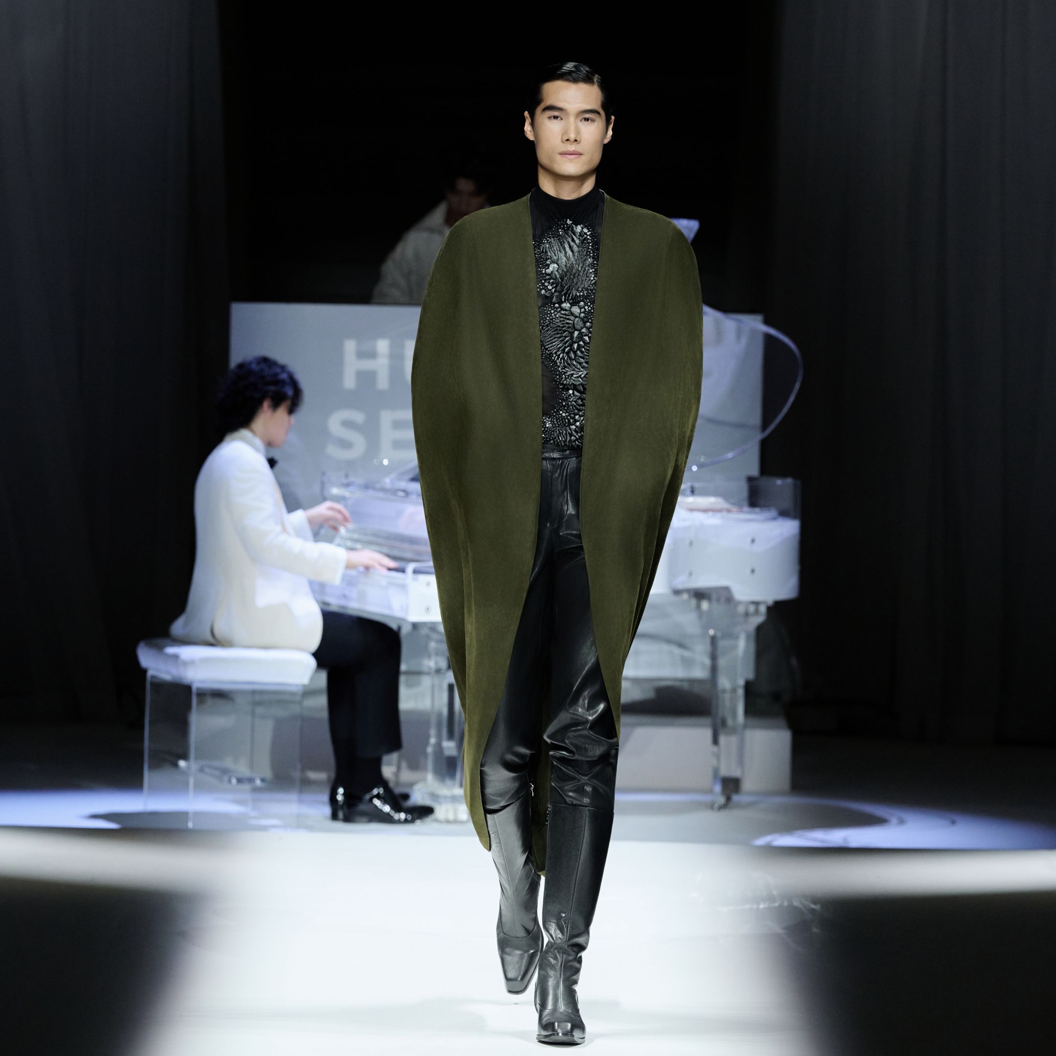 HUBING SELECTS Presents URBAN GRACE: Leather &amp;amp; Light at London Fashion Week editorial with Soni Lobodiuk for Rebel Magazine